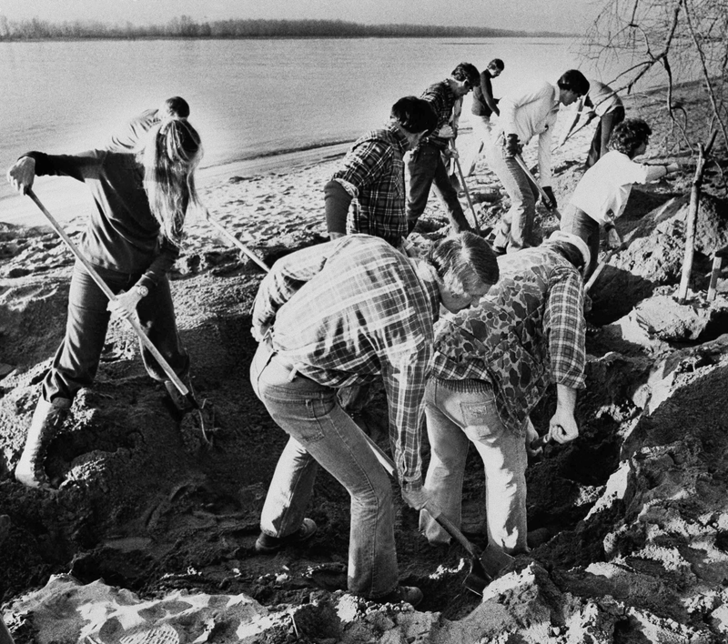 La legendaria búsqueda de Cooper. AP Images